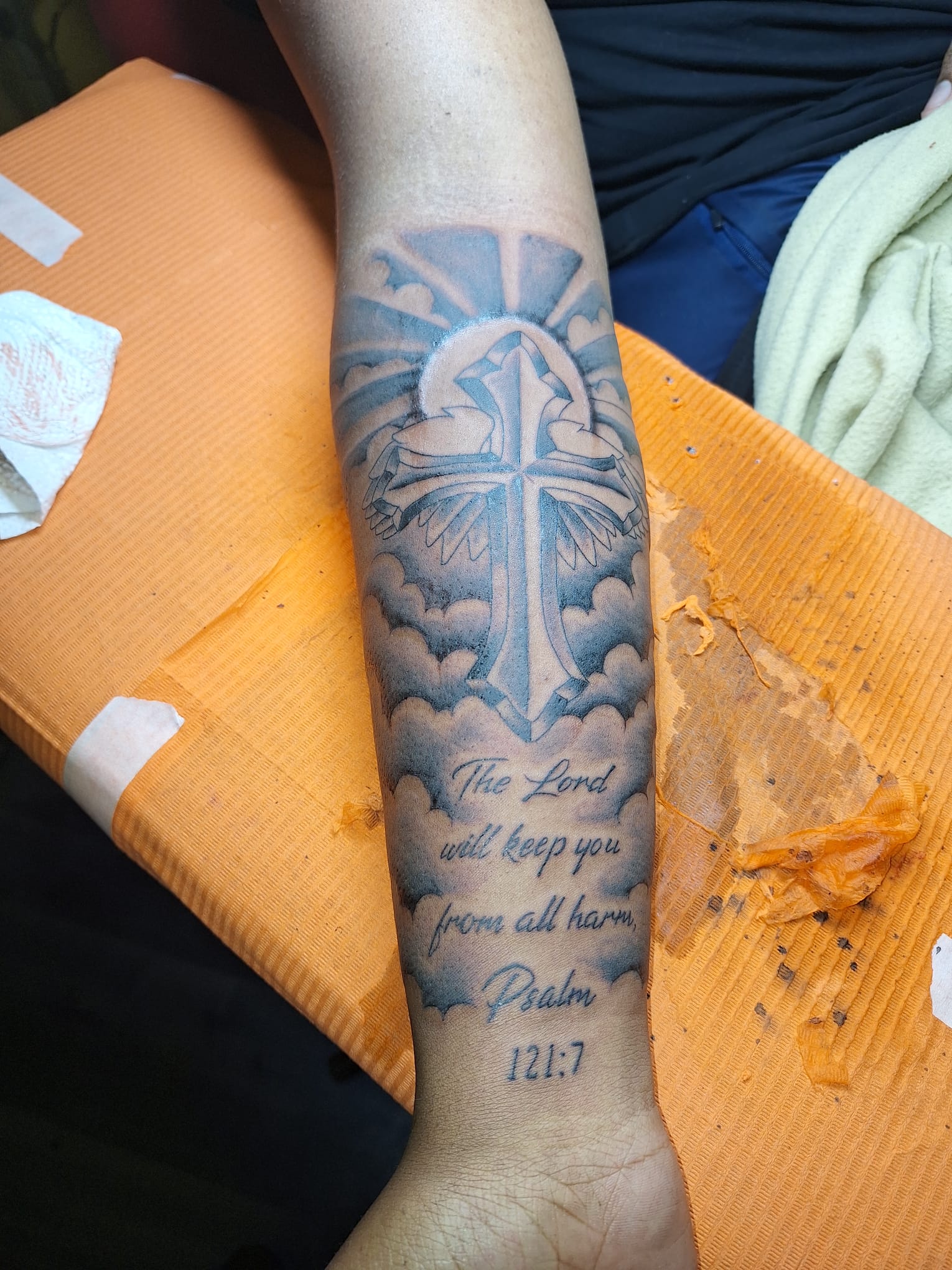 1779879858-Lettering.jpg